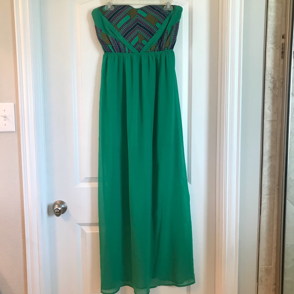 Emerald Maxi Dress